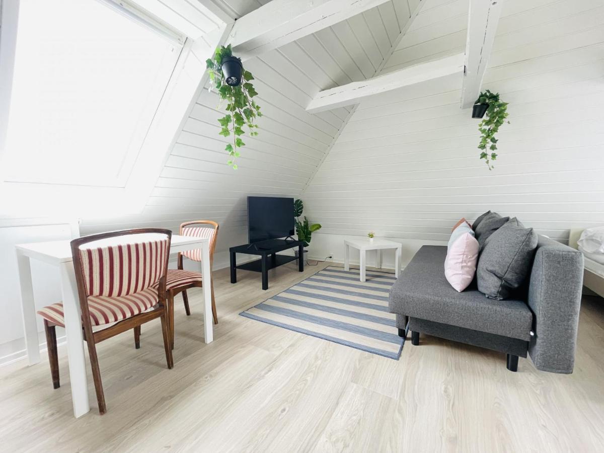 Aday - Charming Loft Studio อัลบอร์ ภายนอก รูปภาพ